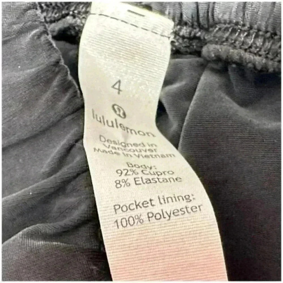 Lululemon Jogger Lost In Leisure Crop Black Women's 4 High Rise 21" Inseam - Picture 3 of 4